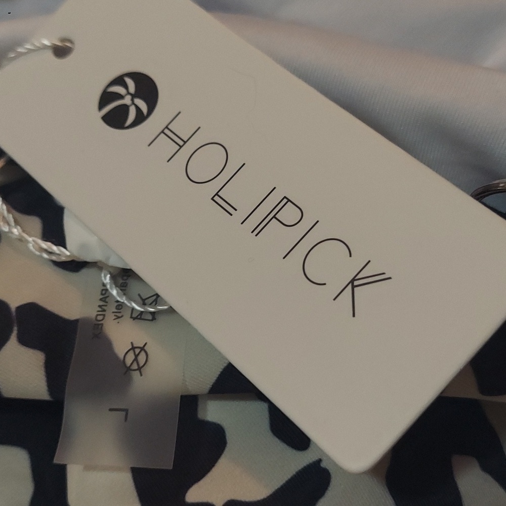 HOLIPICK Ruffle Swimsuit - Picture 6 of 8